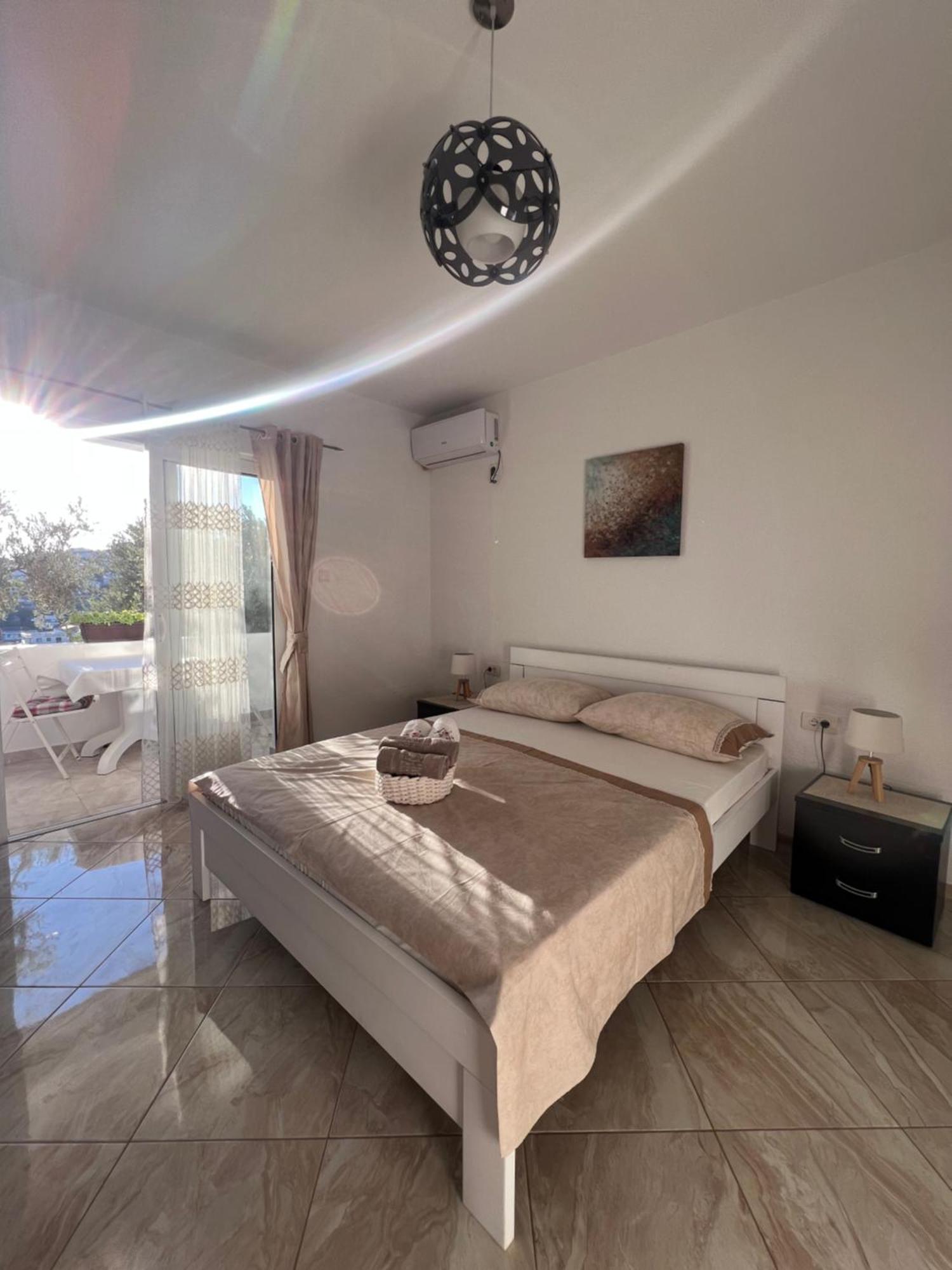 Suka Apartments Ulcinj Luaran gambar