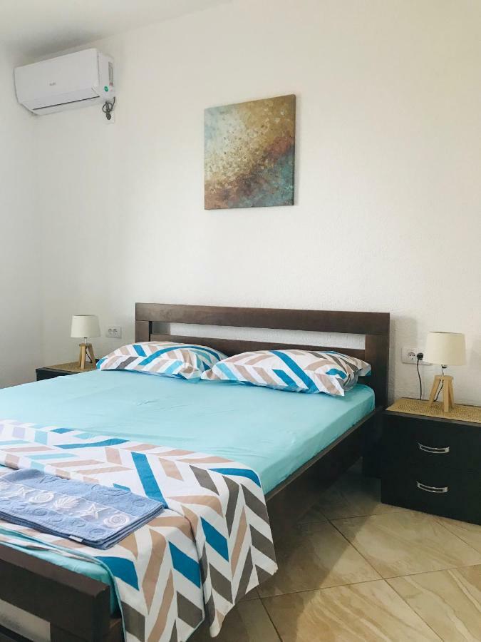Suka Apartments Ulcinj Luaran gambar
